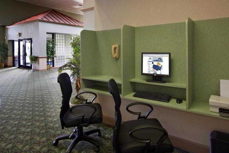 ทราเวลลอดจ์ นิว บรันเฟลส์ Motel นิวบราวน์เฟลส์ ภายนอก รูปภาพ