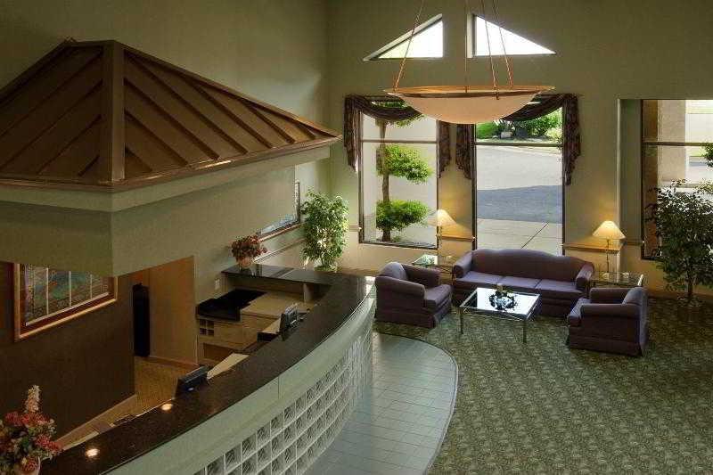 ทราเวลลอดจ์ นิว บรันเฟลส์ Motel นิวบราวน์เฟลส์ ภายนอก รูปภาพ